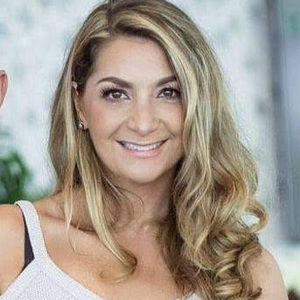 Meet your Posher, Gina